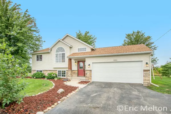 Kent City, MI 49330,13103 Fruit Ridge NW Avenue