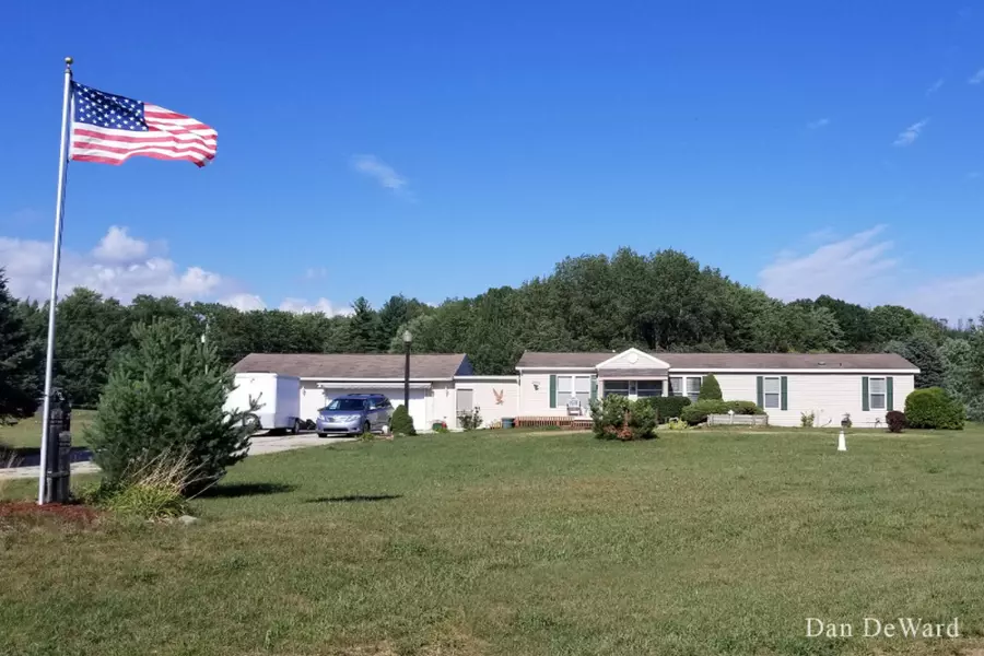 1435 Lucky Lane, Sparta, MI 49345