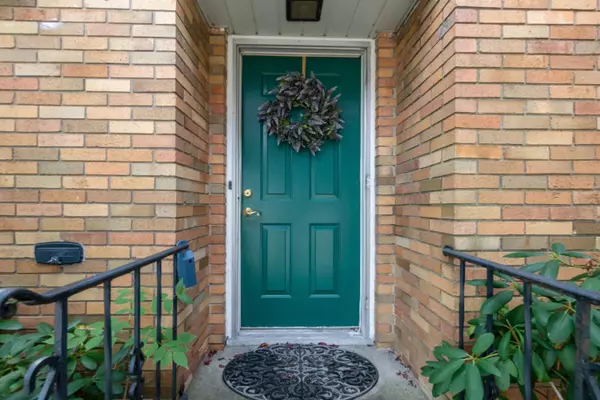 Grand Haven, MI 49417,514 Oakes Avenue