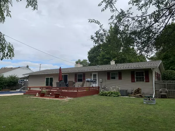 Sturgis, MI 49091,105 John D Court