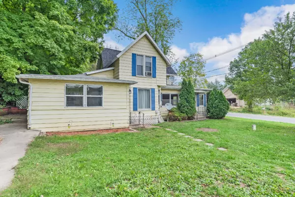 Watervliet, MI 49098,5454 N Watervliet Road