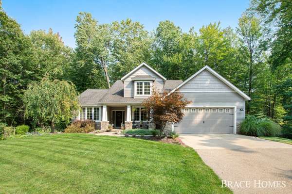 11028 Whispering Woods Lane, West Olive, MI 49460