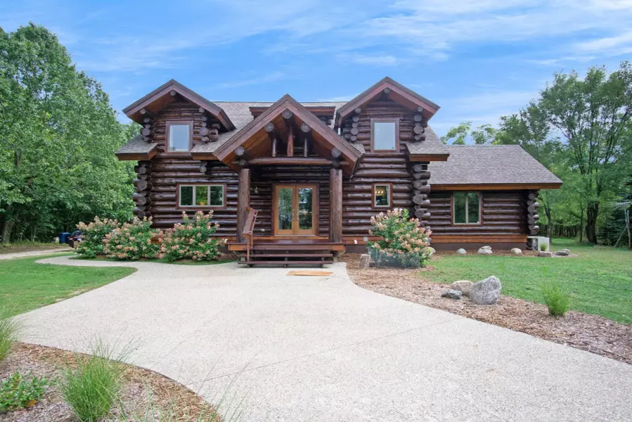 13524 84th Avenue, Coopersville, MI 49404
