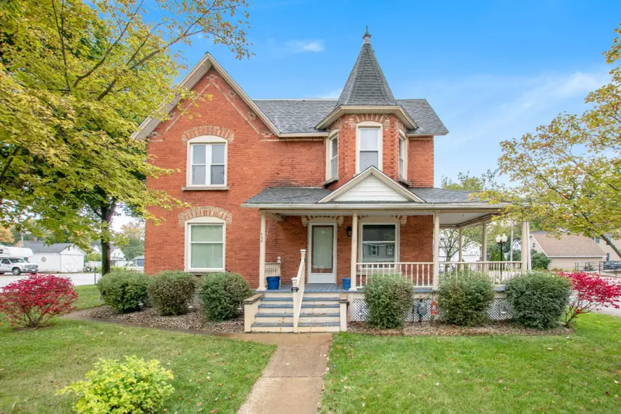 220 W Main Street, Hopkins, MI 49328