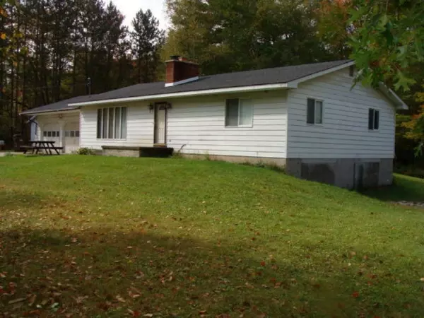 Rhodes, MI 48652,4757 N Flajole Rd