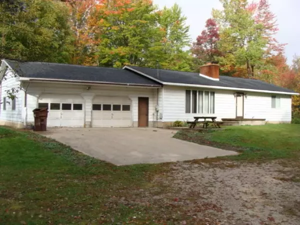 Rhodes, MI 48652,4757 N Flajole Rd