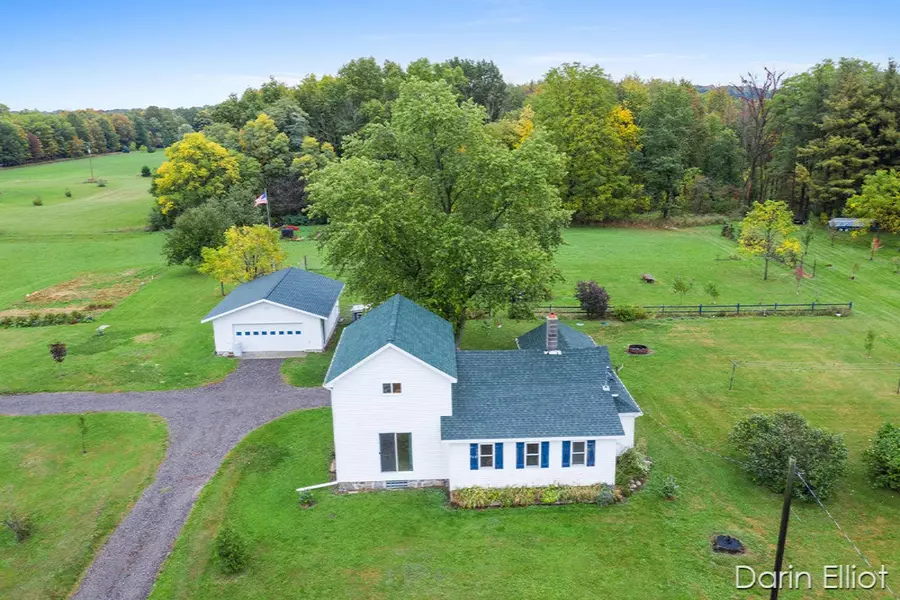 7607 Staines Road, Sheridan, MI 48884