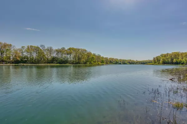 Cassopolis, MI 49031,VL Buffalo Lane