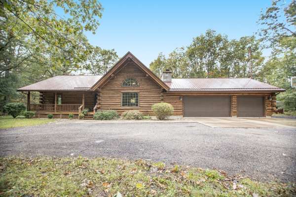 11727 Henderson Road, Montague, MI 49437