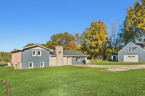 Cedar Springs, MI 49319,14195 Pine Lake Avenue
