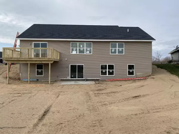West Olive, MI 49460,9400 Jack Pine Drive