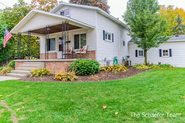 Lowell, MI 49331,524 Amity SE Street