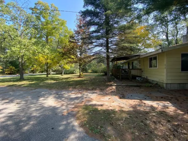 Holton, MI 49425,5345 Holton Whitehall Road