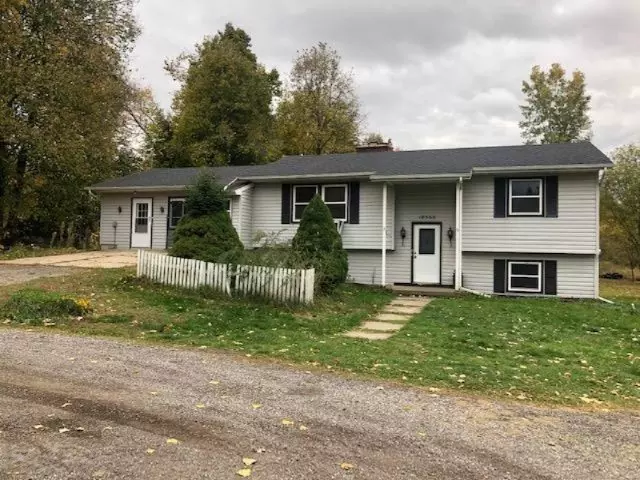 10560 Cascade SE Road, Lowell, MI 49331