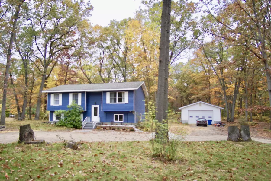 13955 Taft Street, Spring Lake, MI 49456