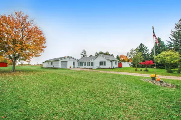 2239 W Almy Road, Six Lakes, MI 48886