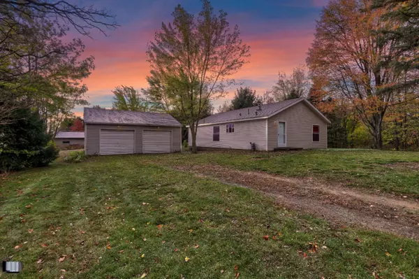 15028 Van Buren Street, West Olive, MI 49460