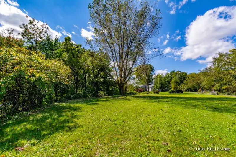 4435 Causeway Drive, Lowell, MI 49331