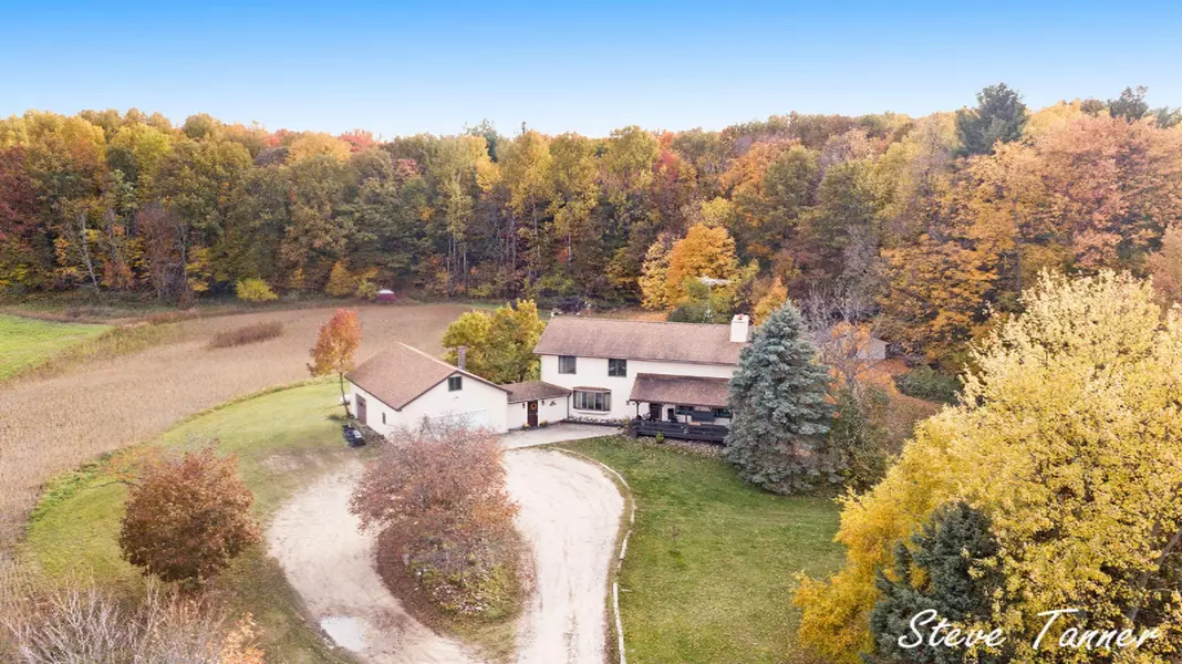 4082 E Klees Road, Stanton, MI 48888