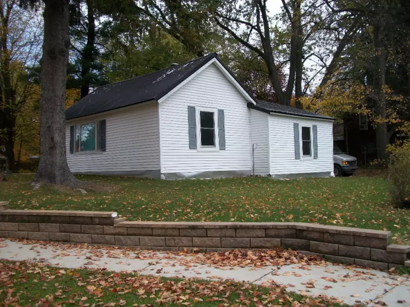 403 walnut Street, Bloomingdale, MI 49026