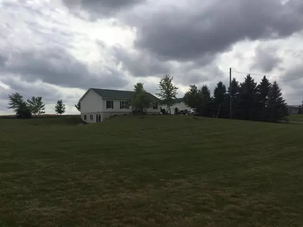 14743 Jefferson Road, Morley, MI 49336