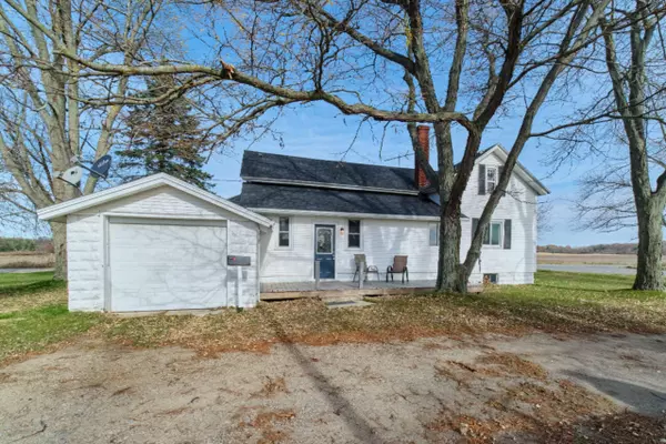 5805 S Ravenna Road, Ravenna, MI 49451