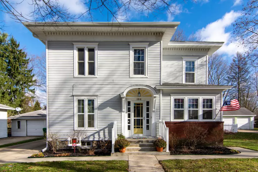 106 Hamilton Street, Dowagiac, MI 49047