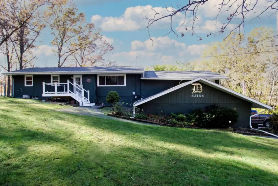 53154 Walnut Street, Dowagiac, MI 49047