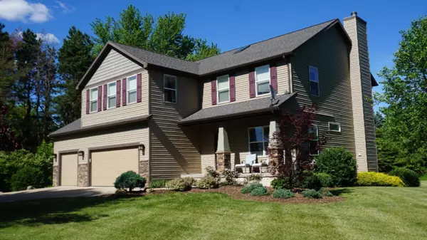 13860 Lapham Drive, Bath, MI 48808