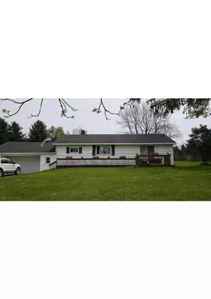 9582 100th Avenue Avenue, Evart, MI 49631