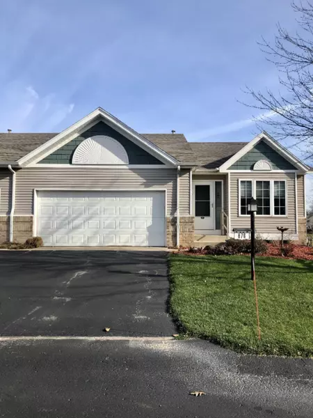 676 Genvale Drive #7, Coopersville, MI 49404