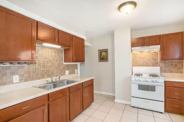 Wyoming, MI 49548,4816 Walton SW Avenue