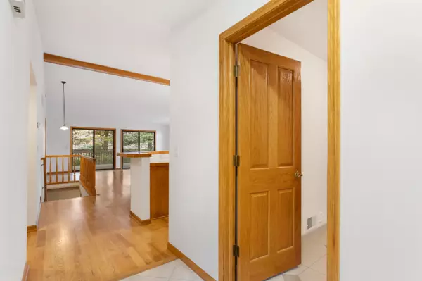 Holland, MI 49423,525 Crestview Street