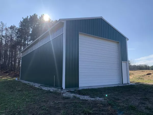 Hart, MI 49420,2287 W Monroe