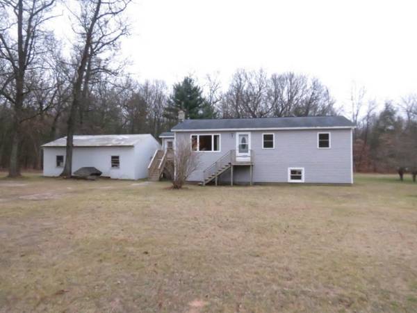 5815 Brunswick Road, Holton, MI 49425