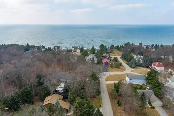 West Olive, MI 49460,17330 Sheldon Dunes Drive