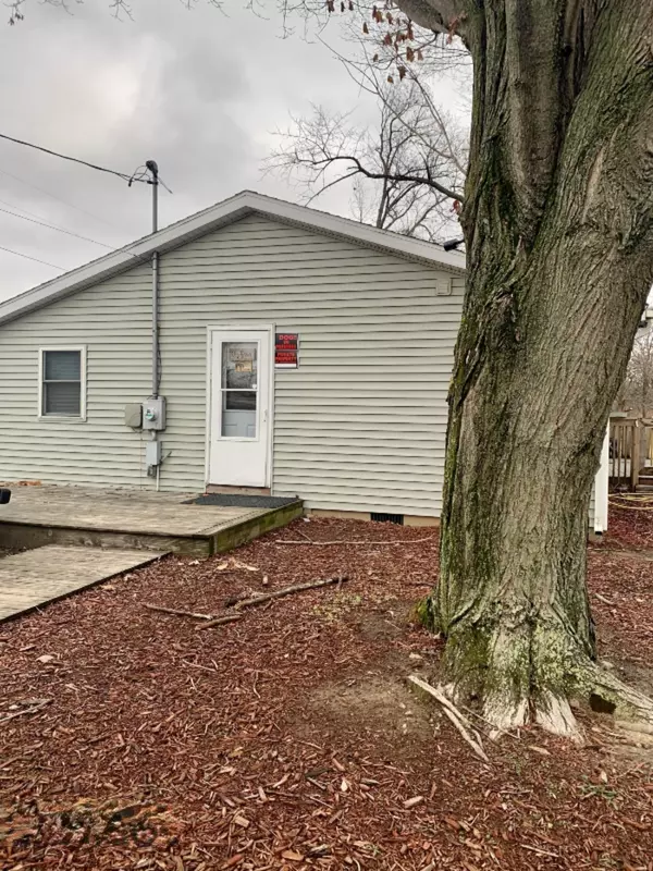 Cassopolis, MI 49031,63695 White Street