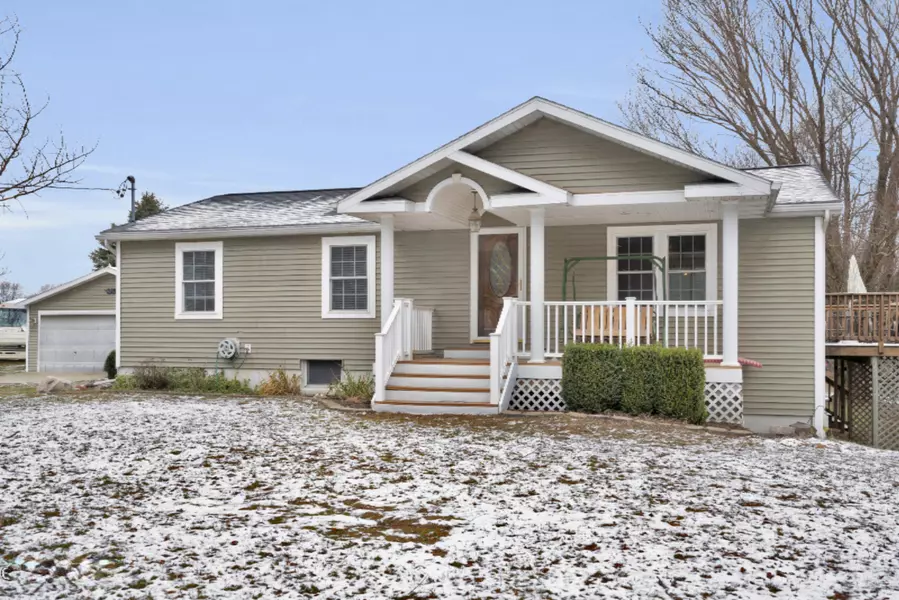 6741 Taft Street, Coopersville, MI 49404