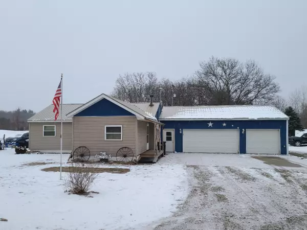 Gowen, MI 49326,15100 Larsen NE Avenue