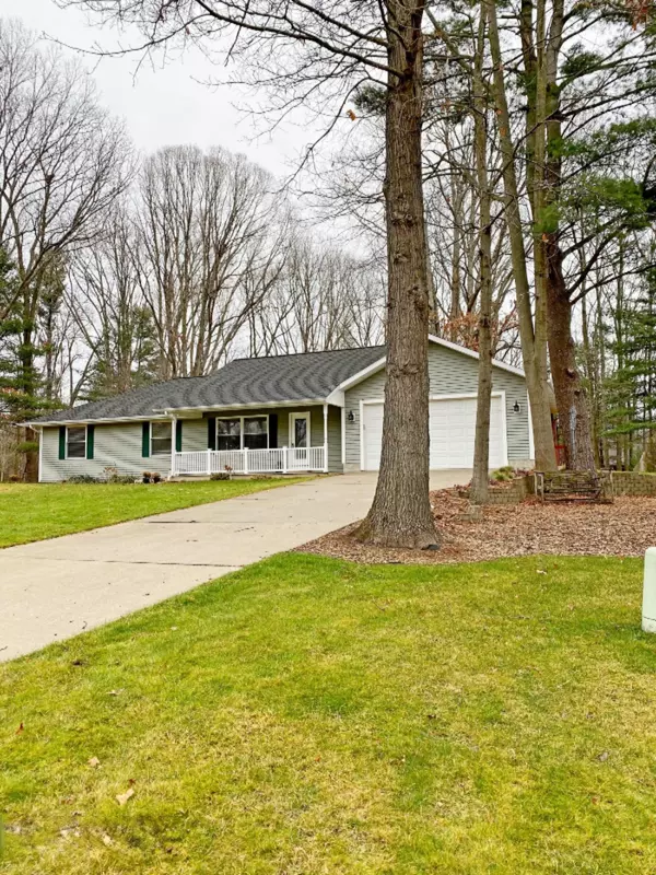 Fruitport, MI 49415,5866 Lakita Drive