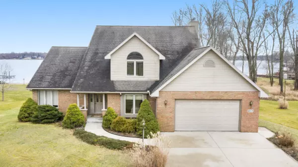 Coloma, MI 49038,6049 Paw Paw Lake Road