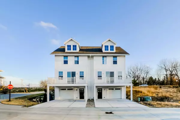 Douglas, MI 49406,110 Keewatin Court #15