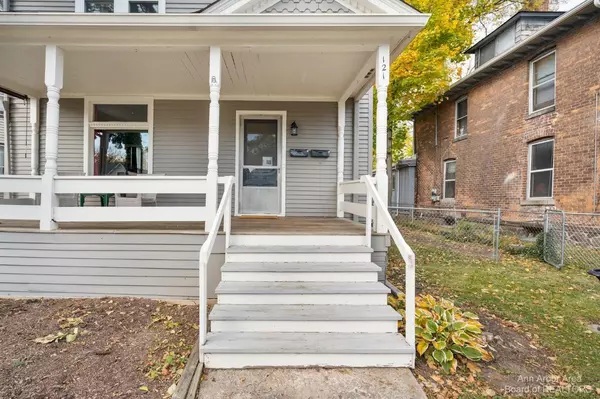 Ypsilanti, MI 48197,121 College Place