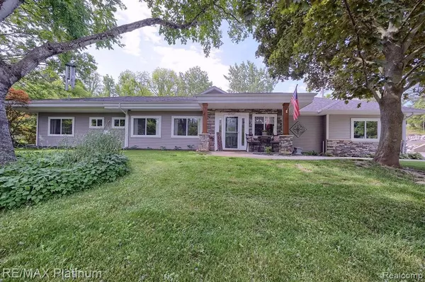 15419 LINDEN Road, Linden, MI 48451