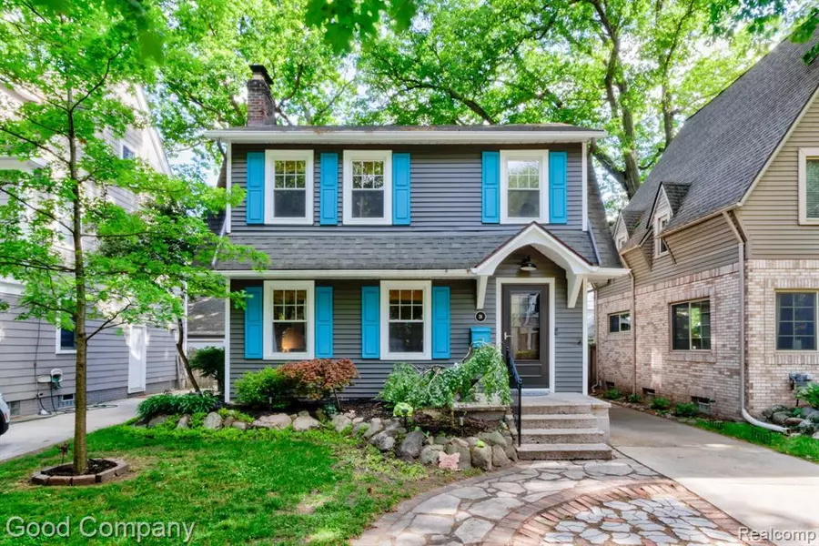 38 WELLESLEY Drive, Pleasant Ridge, MI