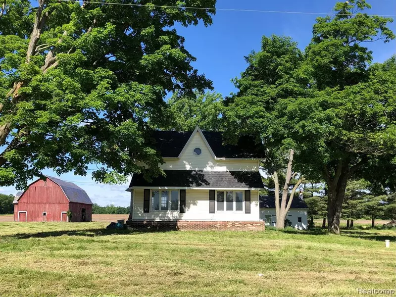 1825 WHEELING Road, Imlay City, MI 48444