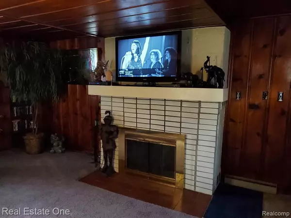 Monroe, MI 48162,3379 Cloverdale Street
