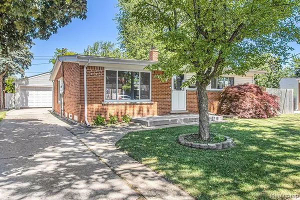 Madison Heights, MI 48071,1702 Byron Avenue