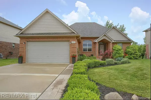 53343 CRAWFORD Drive, New Baltimore, MI