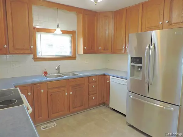Lennon Vlg, MI 48449,12463 W LENNON Road